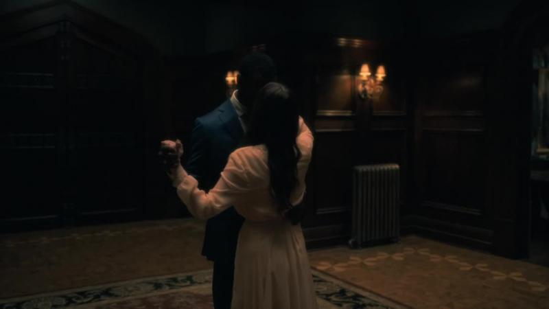 Кадры из сериала Призраки дома на холме (2018)